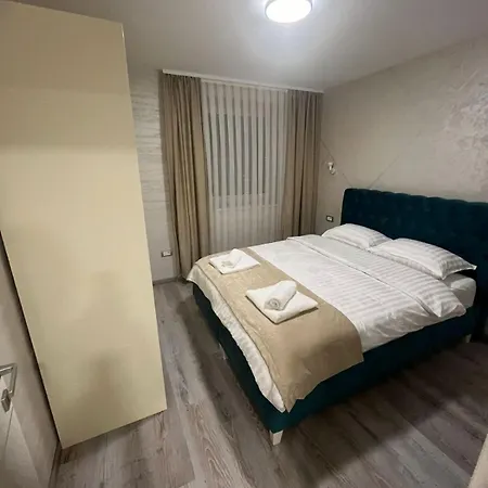 Vila Moste 3 Daire *